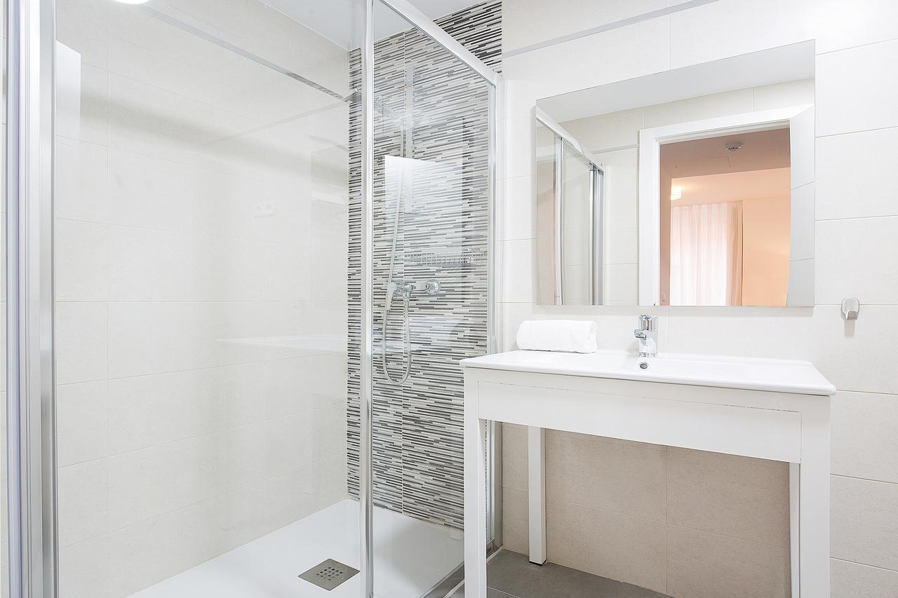 מדריד Apartamentos Tandem La Bolsa 4 מראה חיצוני תמונה